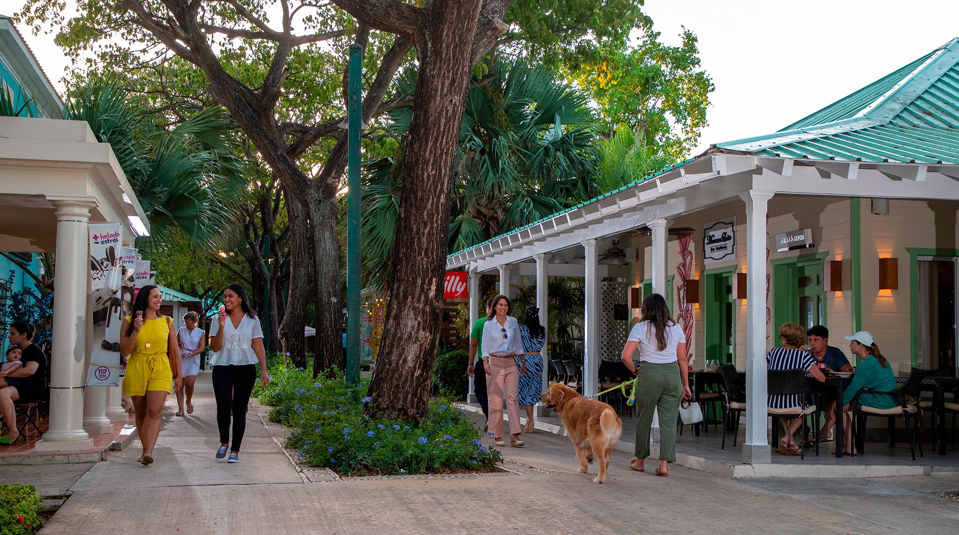 PUNTA CANA VILLAGE®